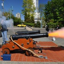 cannon, firing, theatrics, history