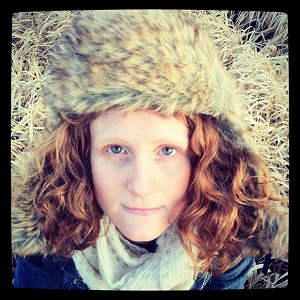 Jenny Ritter, Folk Music, Roots Music, Indie Folk, banjo, guitar, bass, Oak Bay