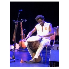 Merlin Nyakam - Pulch�rie mboussi