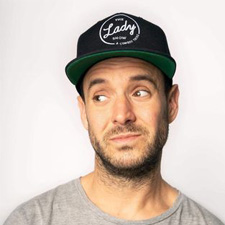 comic, comedy, comedian, Dan Duvall, Funny Tweets, lazerdoov, stand up, standup, stand-up