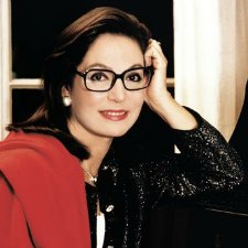 Nana Mouskouri