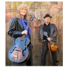 Folk Concert with Saskia and Darrel, The Great Plains, 