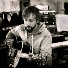 ryan mcmahon, music, guitar, concert