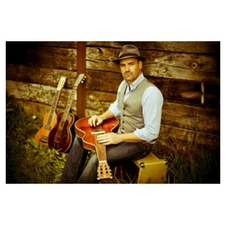 Martin Harley, Oak Bay, Upstairs Lounge, live music, concert, blues, blues music, guitar, 