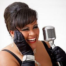 Maureen Washington, concert, live music, Oak Bay, Victoria, Upstairs Lounge, soul, jazz, r&b
