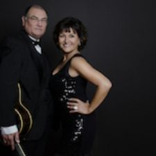 jazz, music, concert, Tofino, Edie Daponte, Joey Smith, Damian Graham, Karel Poessingh, piano, Clayoquot, singer