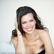 Ambur Braid, Soprano, classical, opera, opera made fun, dramatic coloratura