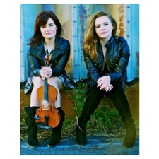 Cassie & Maggie MacDonald, Nova Scotia, Cape Breton, Scotland, Ireland, concert, live music, oak bay, beacon ridge productions, 