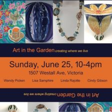 pottery, clay, vase, carved clay, handmade, ceramics, made on the wheel, silver jewellery, jewellery, painting, finger paint without paint