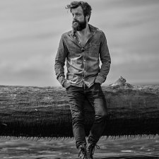 music, musician, singer, folk, alternative, rock
