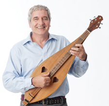 Family, concert, music, humour, dulcimer