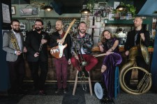 Queen Kong, Tour, victoria, jazz, klezmer, Jewish, toronto 