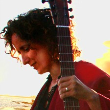 singer, songwriter, musician, overtone, celtic, folk