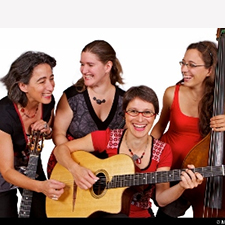 Christine Tassan, Les Imposteures, gypsy jazz, Quebec, live music, guitar, manouche, violin, bass, concert