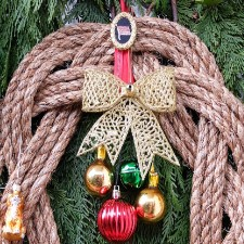 nautical, wreath, workshop, craft, crafting, knot, holiday, Christmas, decor, decorating, decoration, decorations, museum, maritime
