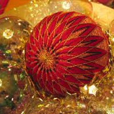 Christmas, ornaments, crafts, soap, gifts, craft fair, market, Campbell River, Judo, beadwork, glasswares, rugs, jellies, jams, 