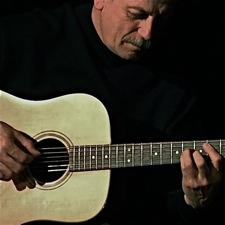 great food, music, acoustic, acoustic guitar, guitar, relaxed, friendly, soothing, atmosphere, wine, intimate, romantic, dinner, restaurant, bistro, Oak Bay, Victoria, night out, delicious, special dinner, occasion, propose, date, date night, menu, cozy