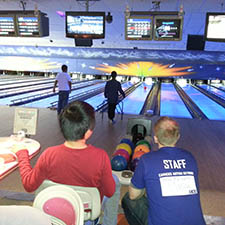bowling, family, canucks autism network