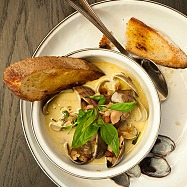 cook, cooking, southern france, fisherman's stew