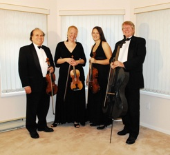 DieMahler String Quartet, consisting of Pablo Diemecke, Larry Skaggs, Martine denBok, Elizabeth Massi, transfer beach, Concerts in the Park, August 11, 2013, MusicWest.ca, transferbeach.ca, Ladysmith Resources Centre Association, Classical Music, Outdoor Concert, Ladysmith, Vancouver Island, Guy Massey  