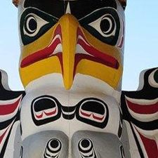 welcome pole, totem pole, first nations, cultural centre